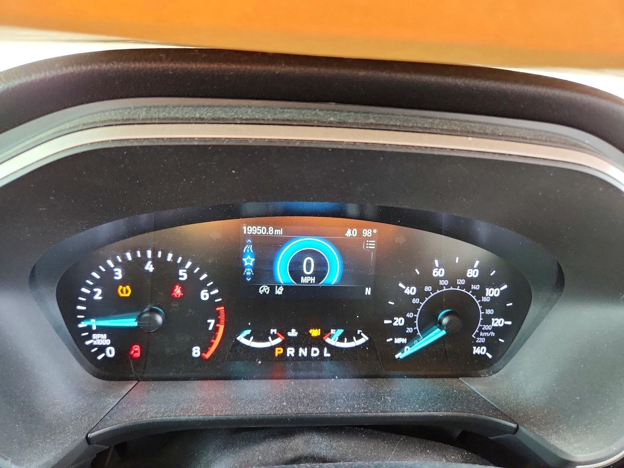 1FMCU0G61LUA32217 · 2020 FORD ESCAPE · 9/13