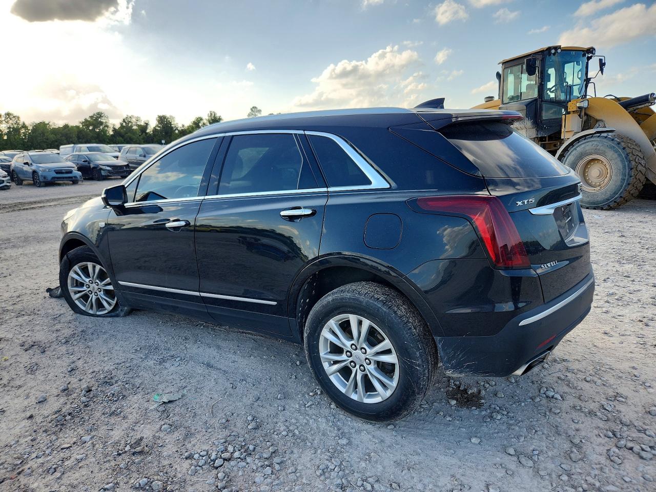 1GYKNAR43LZ196385 · 2020 CADILLAC XT5 · 2/13