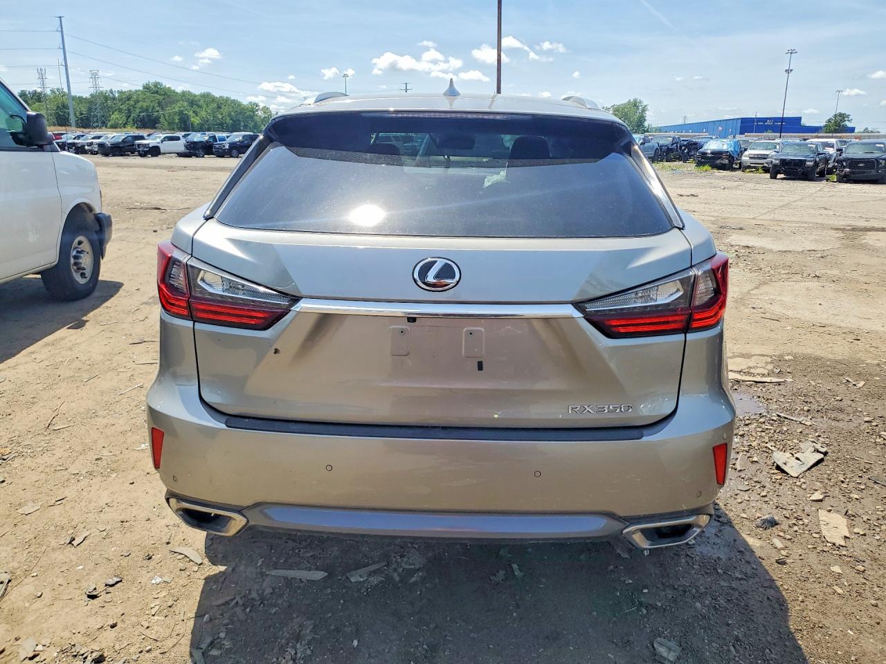 2T2BZMCA6KC209449 · 2019 LEXUS RX 350 · 6/13