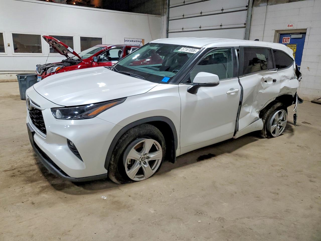 5TDKDRBH2RS533708 · 2024 TOYOTA HIGHLANDER