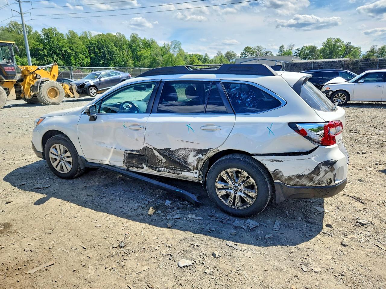 4S4BSAFC9G3326345 · 2016 SUBARU OUTBACK · 2/13