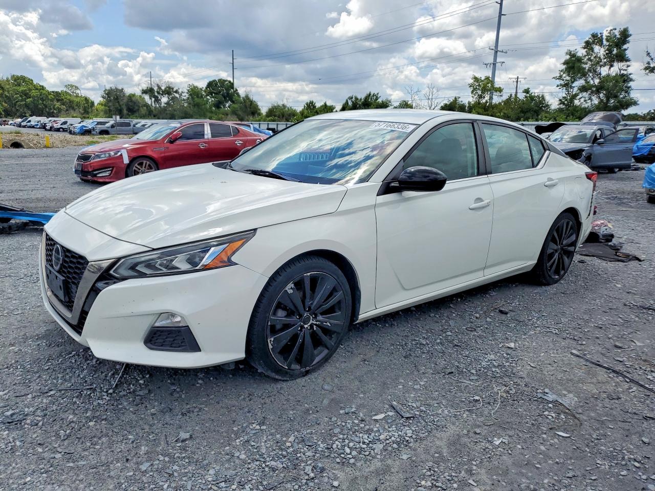 1N4BL4CV9KC152543 · 2019 NISSAN ALTIMA