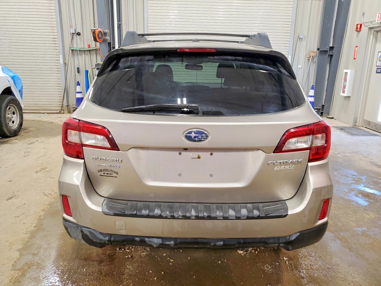 4S4BSAJC6F3359227 · 2015 SUBARU OUTBACK · 6/13