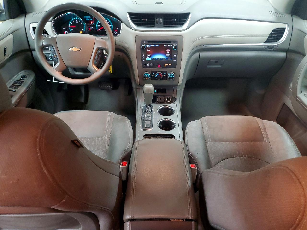 1GNKRFKD4HJ209711 · 2017 CHEVROLET TRAVERSE · 8/13