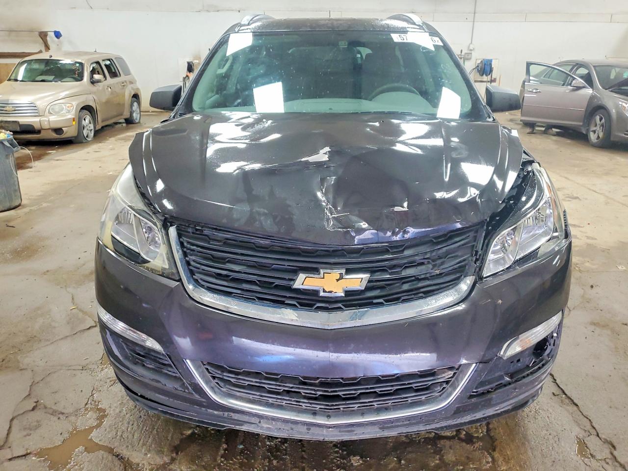 1GNKRFKD4HJ209711 · 2017 CHEVROLET TRAVERSE · 5/13