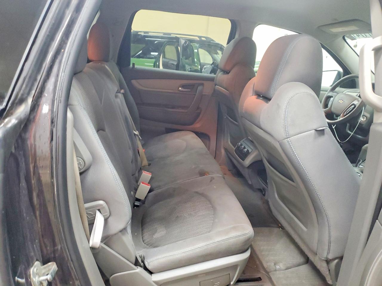 1GNKRFKD4HJ209711 · 2017 CHEVROLET TRAVERSE · 11/13