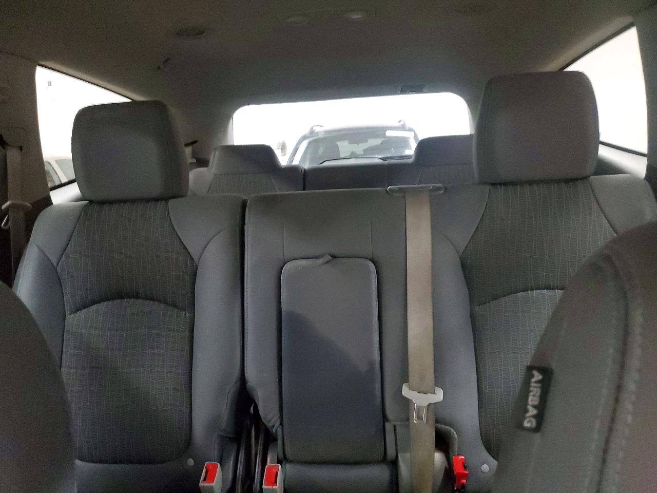1GNKRFKD4HJ209711 · 2017 CHEVROLET TRAVERSE · 10/13