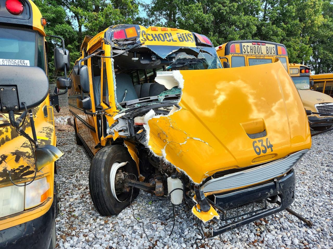 4UZABRFA5NCMX4420 · 2022 THOMABUSES BUS