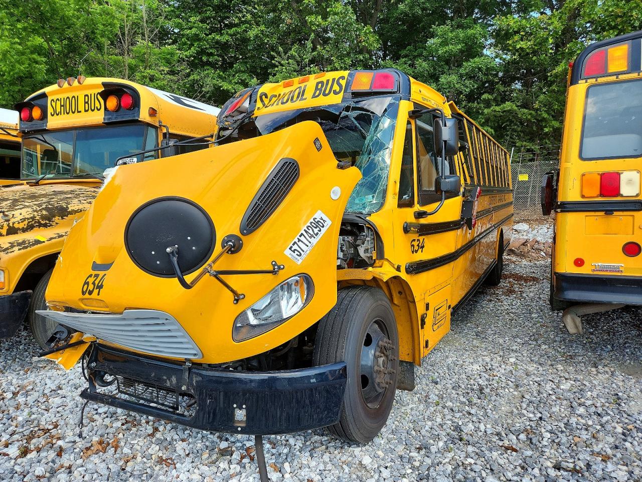 4UZABRFA5NCMX4420 · 2022 THOMABUSES BUS · 2/10