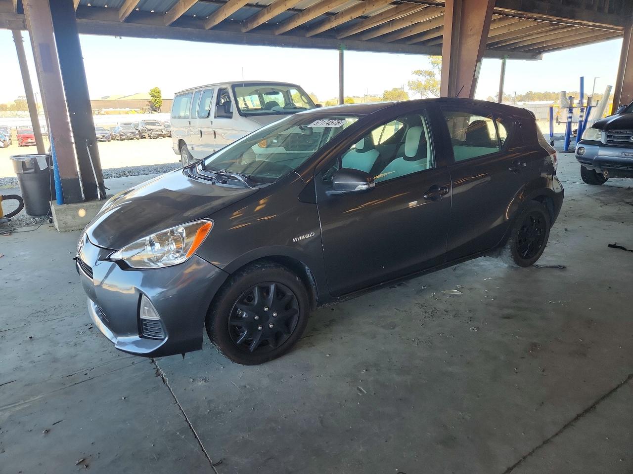 JTDKDTB34C1521193 · 2012 TOYOTA PRIUS C