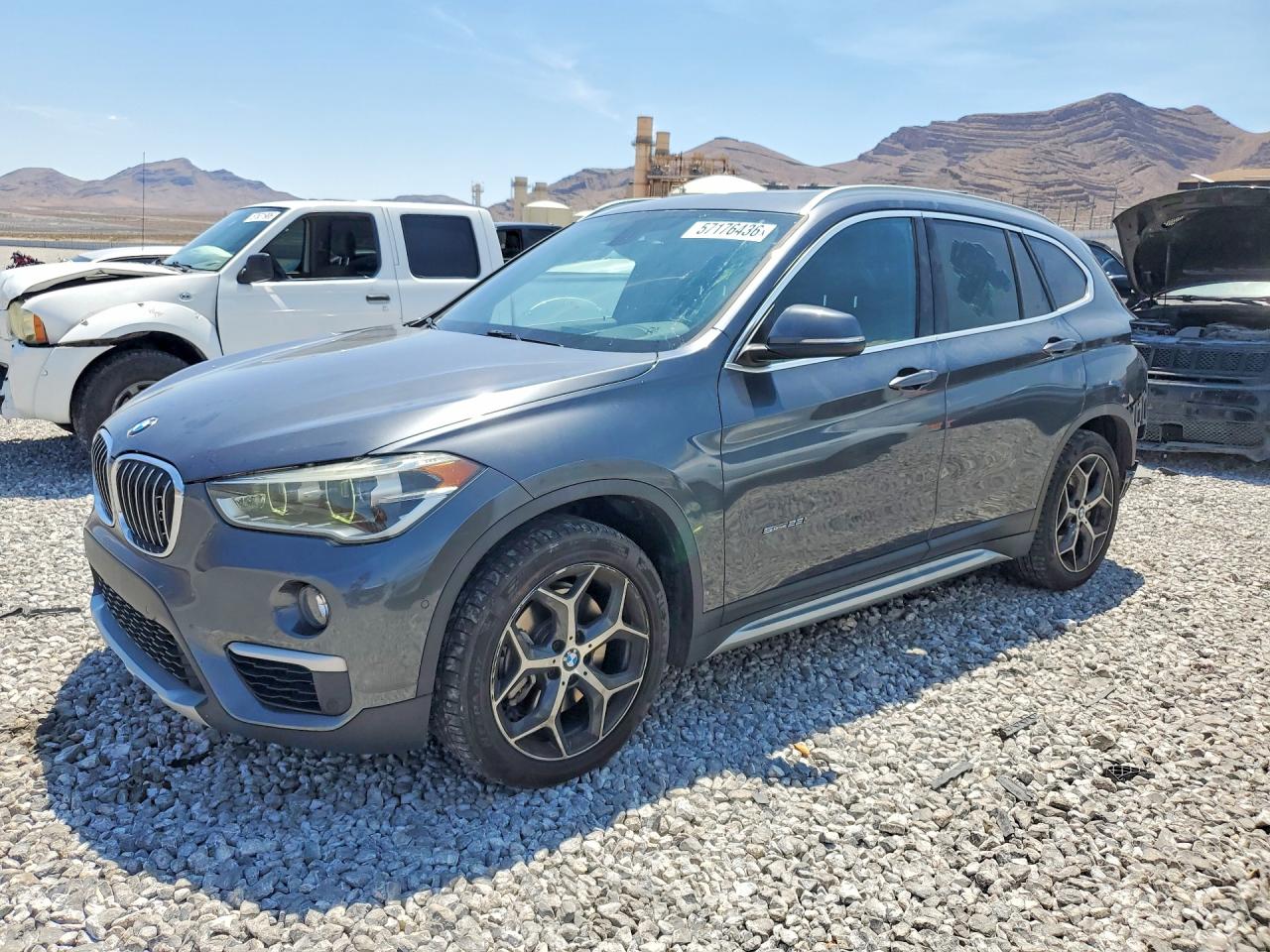 WBXHU7C39H5H33349 · 2017 BMW X1