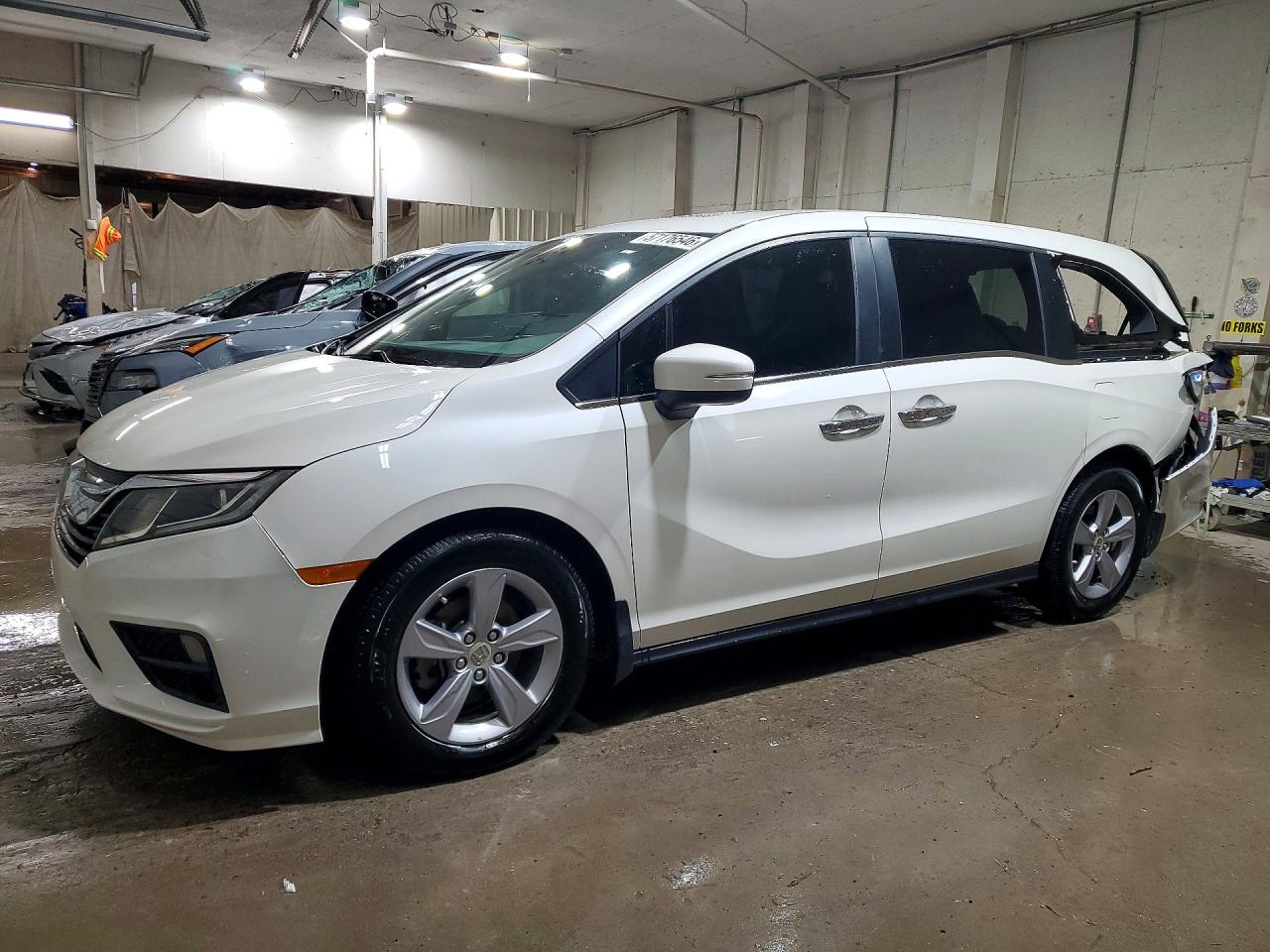 5FNRL6H79KB056817 · 2019 HONDA ODYSSEY
