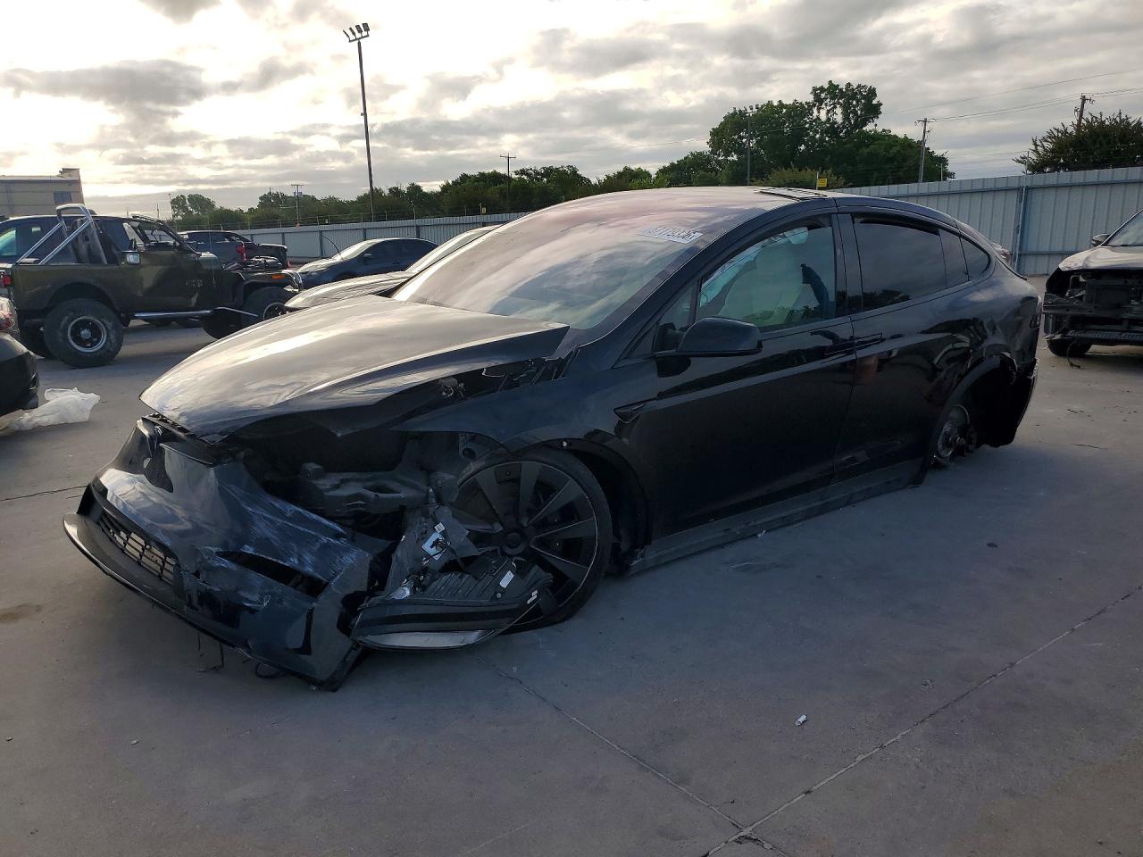 7SAXCBE58NF328798 · 2022 TESLA MODEL X