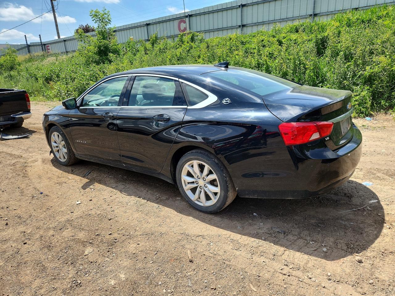 2G1105S3XH9107737 · 2017 CHEVROLET IMPALA · 2/12
