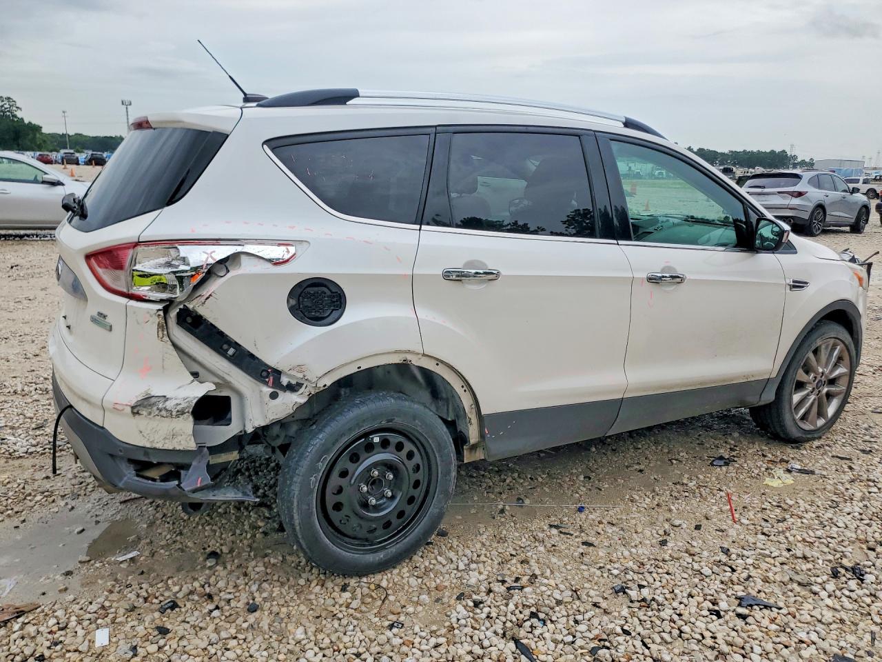1FMCU0G90FUB83791 · 2015 FORD ESCAPE · 3/13