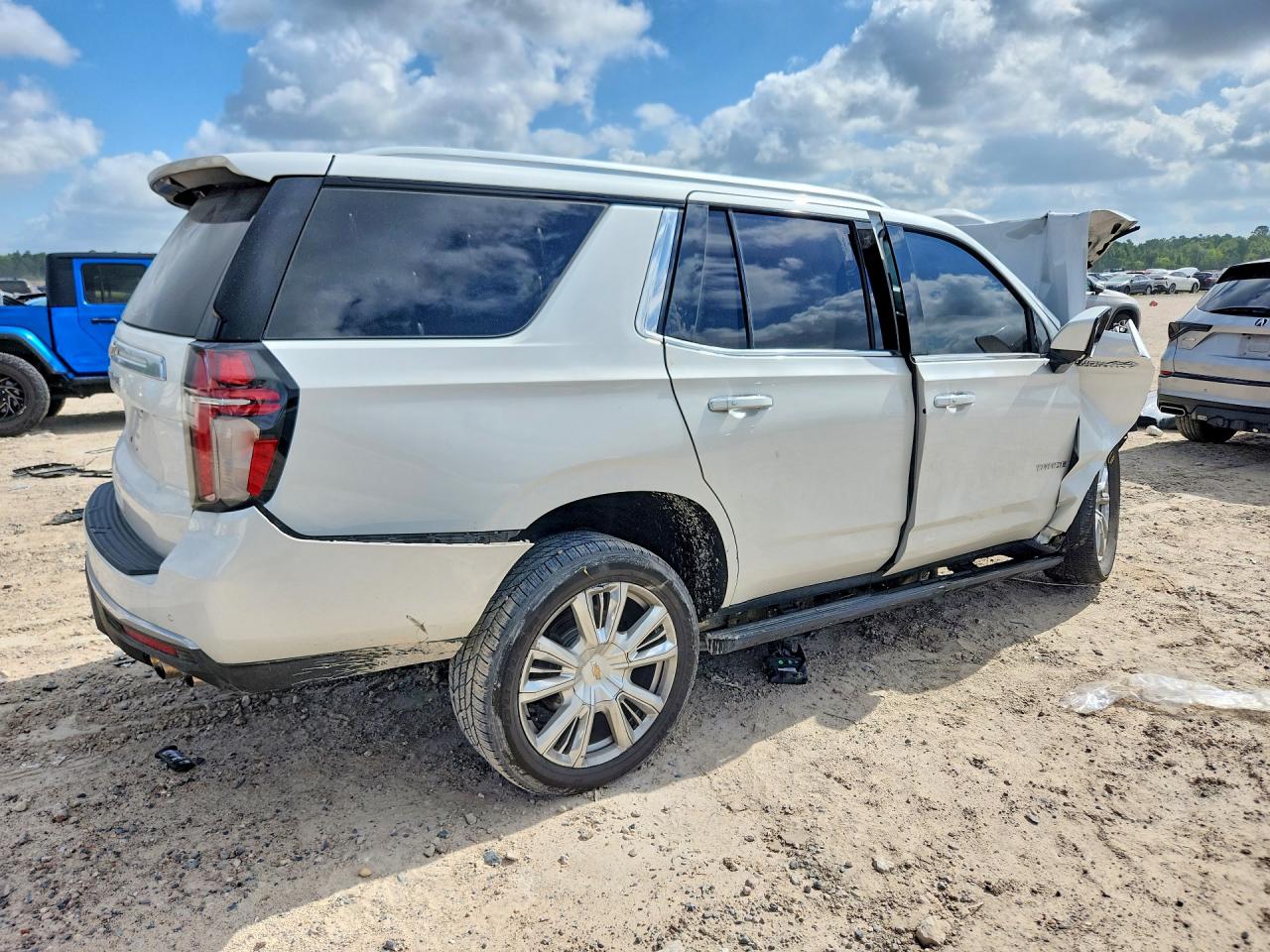 1GNSCTKL1MR101498 · 2021 CHEVROLET TAHOE · 3/13