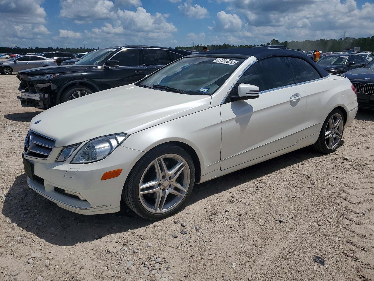 WDDKK5GF3BF098330 · 2011 MERCEDES-BENZ E