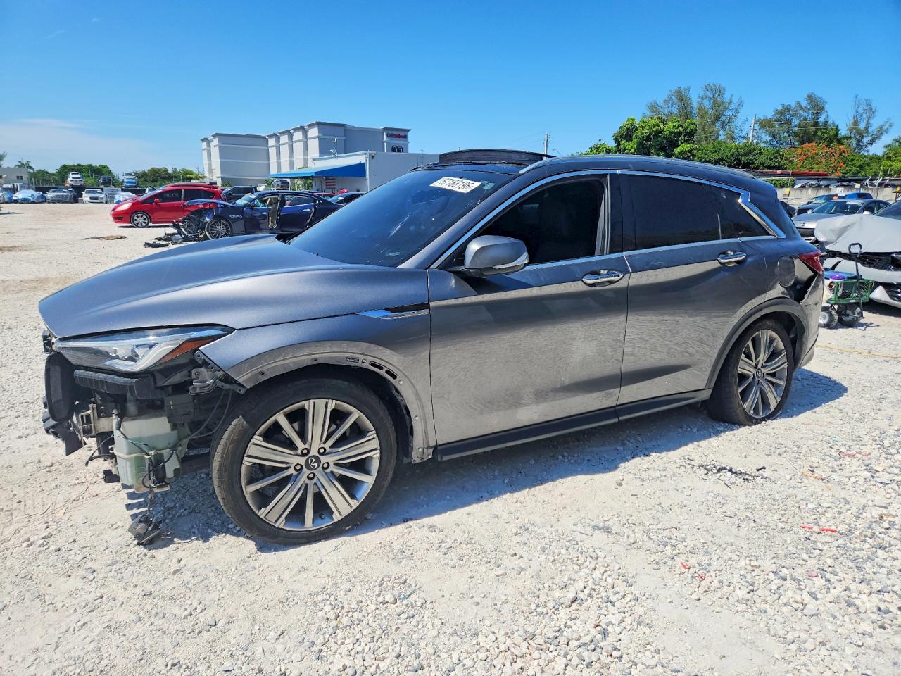 3PCAJ5M38LF100369 · 2020 INFINITI QX50