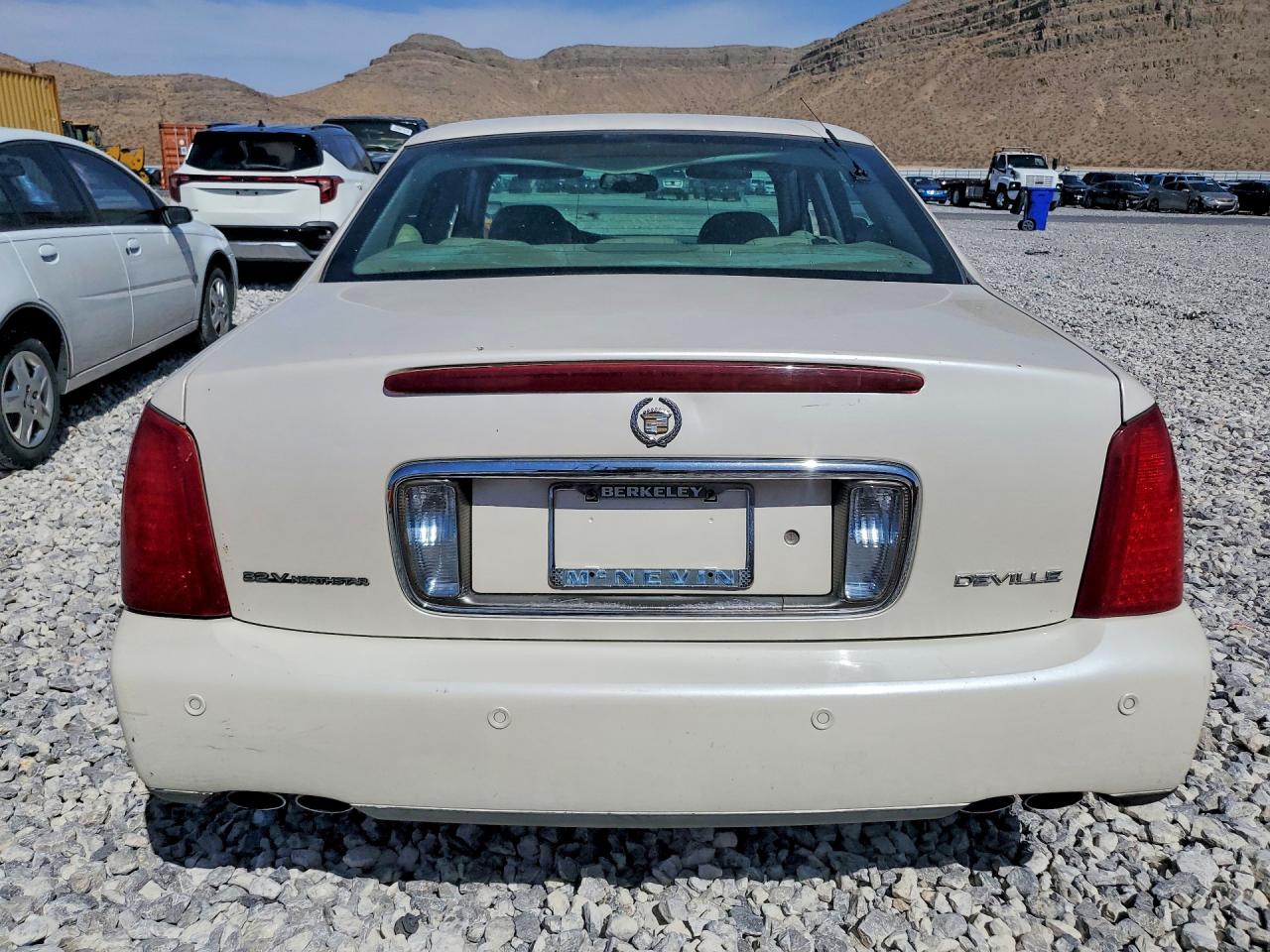 1G6KD54Y8YU316571 · 2000 CADILLAC DEVILLE · 6/12