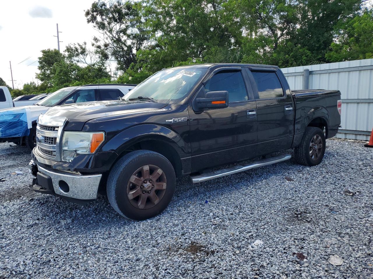 1FTFW1CF4DFD94636 · 2013 FORD F150