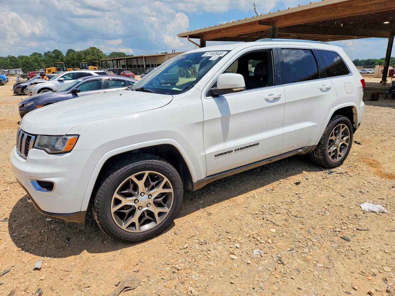 1C4RJFBG3JC325002 · 2018 JEEP GRAND CHEROKEE