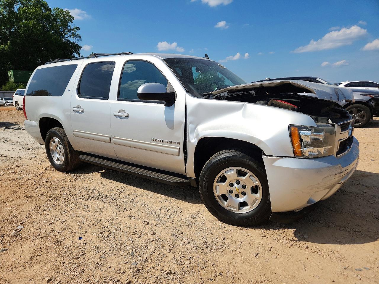 1GNSKJE74ER228494 · 2014 CHEVROLET SUBURBAN · 4/13