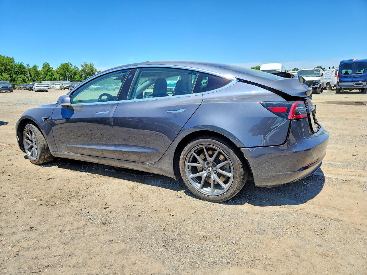 5YJ3E1EB2KF386150 · 2019 TESLA MODEL 3 · 2/12