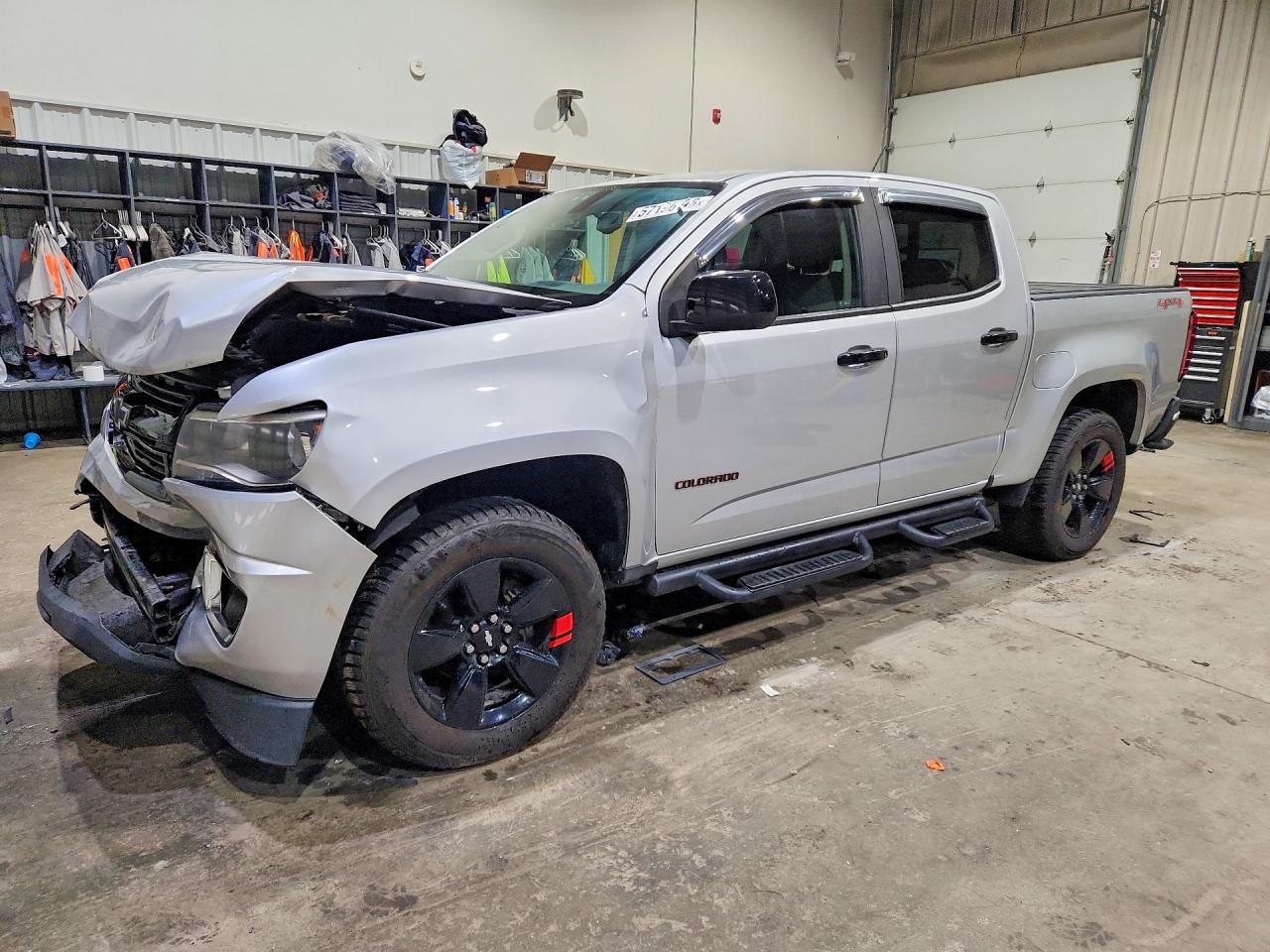 1GCGTCEN6J1126015 · 2018 CHEVROLET COLORADO