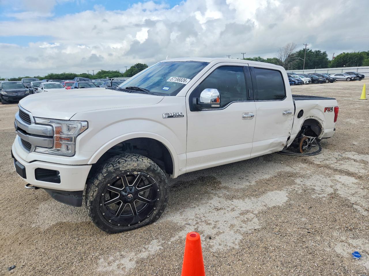 1FTEW1EG0JFE16290 · 2018 FORD F150