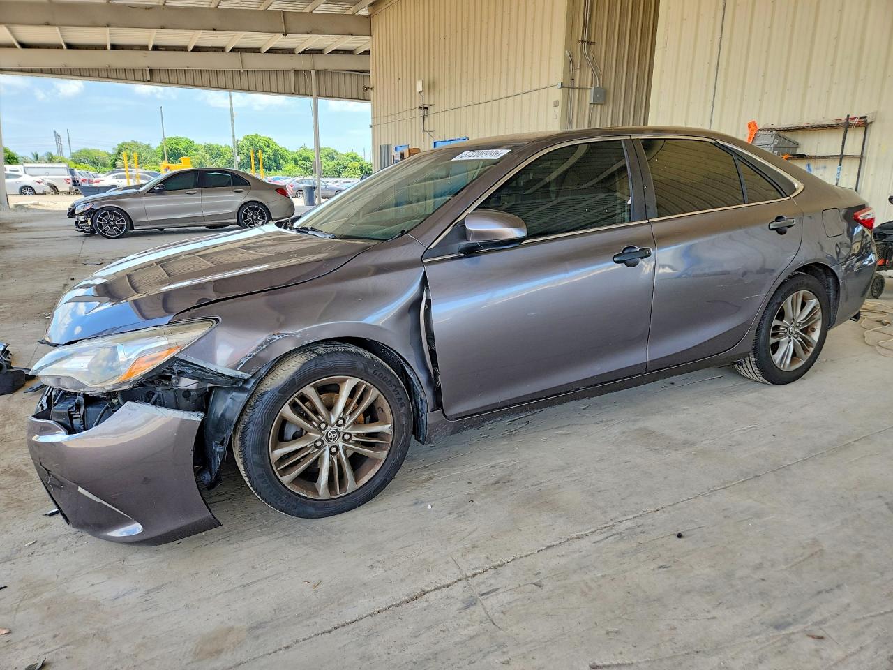 4T1BF1FK7FU034178 · 2015 TOYOTA CAMRY