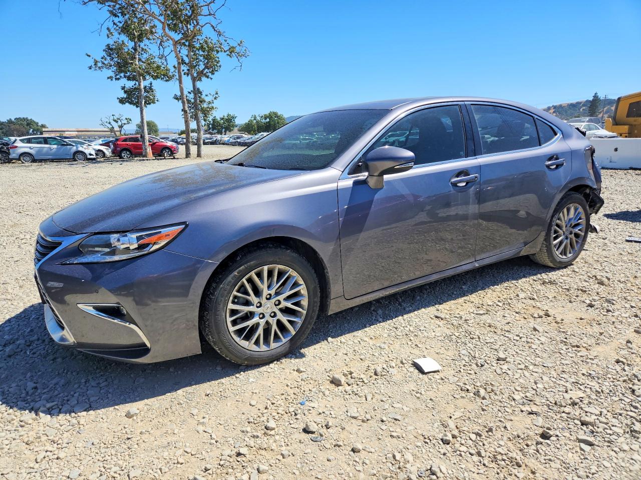 58ABK1GG4HU049416 · 2017 LEXUS ES