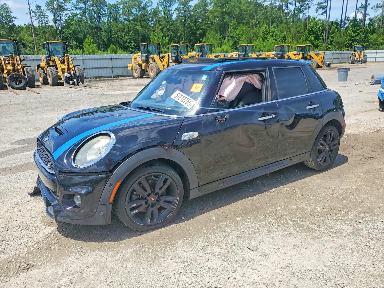 WMWXU3C56J2F51549 · 2018 MINI COOPER