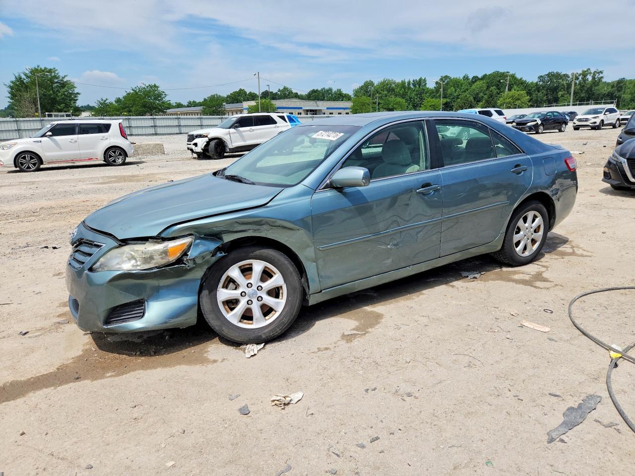 2010 TOYOTA CAMRY