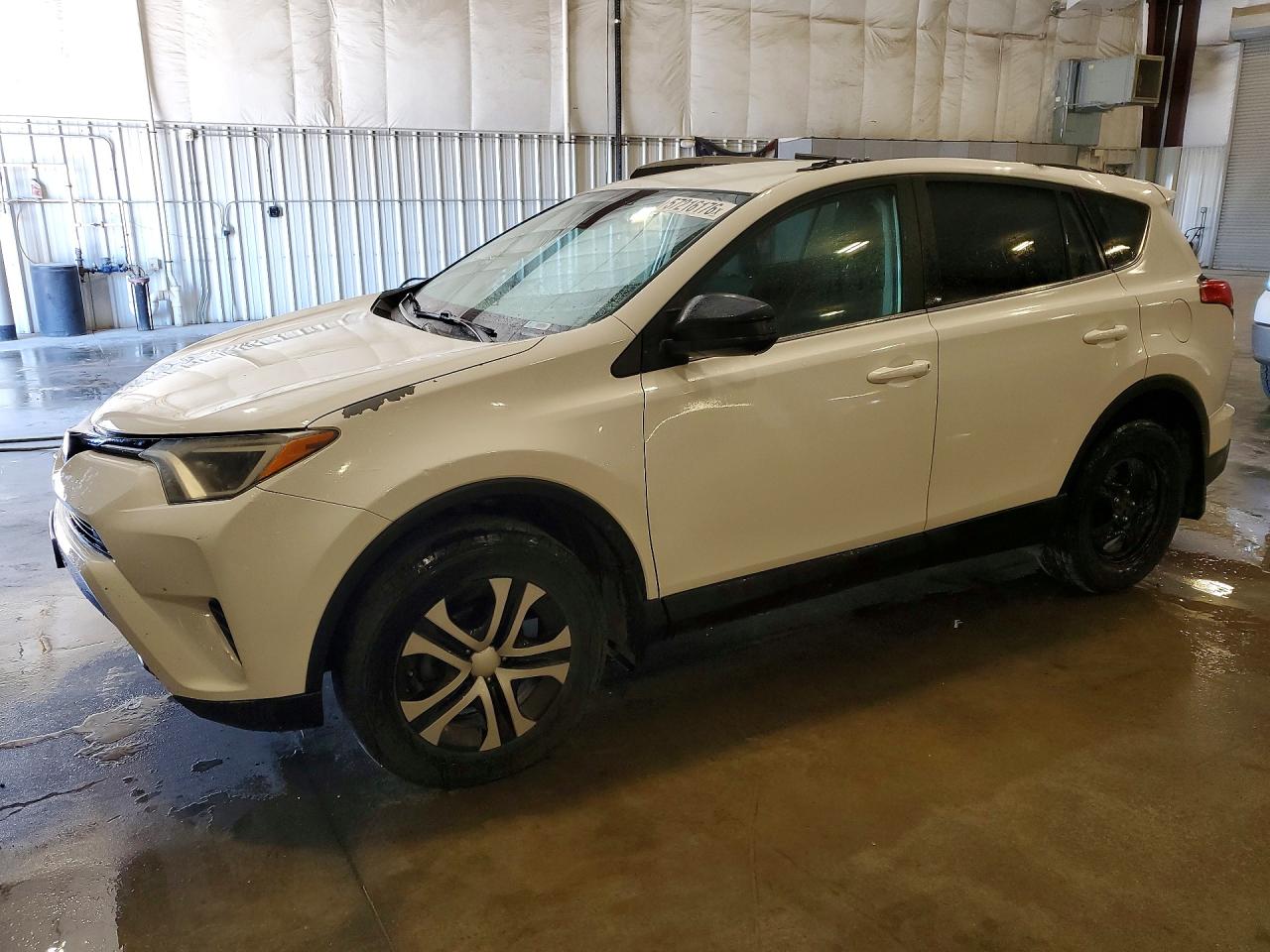 2T3BFREV7HW620142 · 2017 TOYOTA RAV4