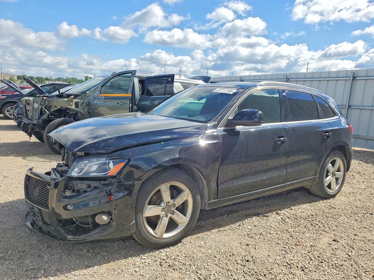 WA1LFAFP7BA021506 · 2011 AUDI Q5