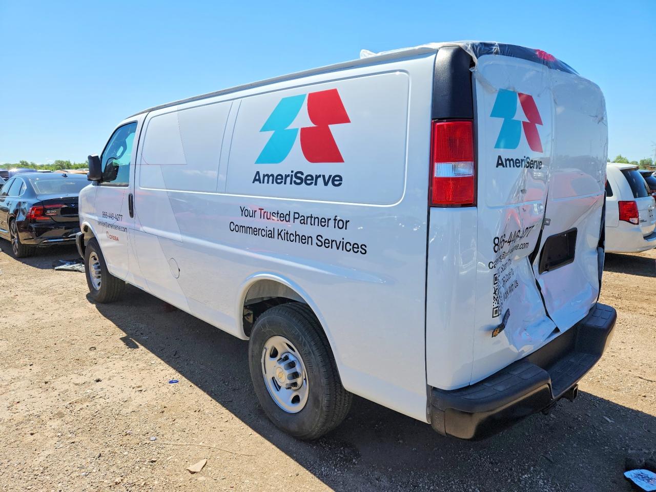 1GCWGAFP1S1280718 · 2025 CHEVROLET EXPRESS G2500 · 2/14