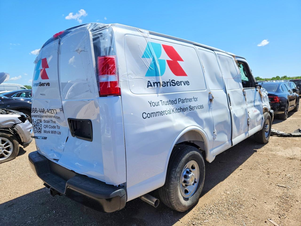 1GCWGAFP1S1280718 · 2025 CHEVROLET EXPRESS G2500 · 3/14
