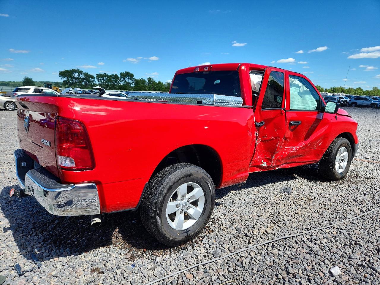 1C6RR7GG1RS124196 · 2024 RAM 1500 CLASSIC · 3/12