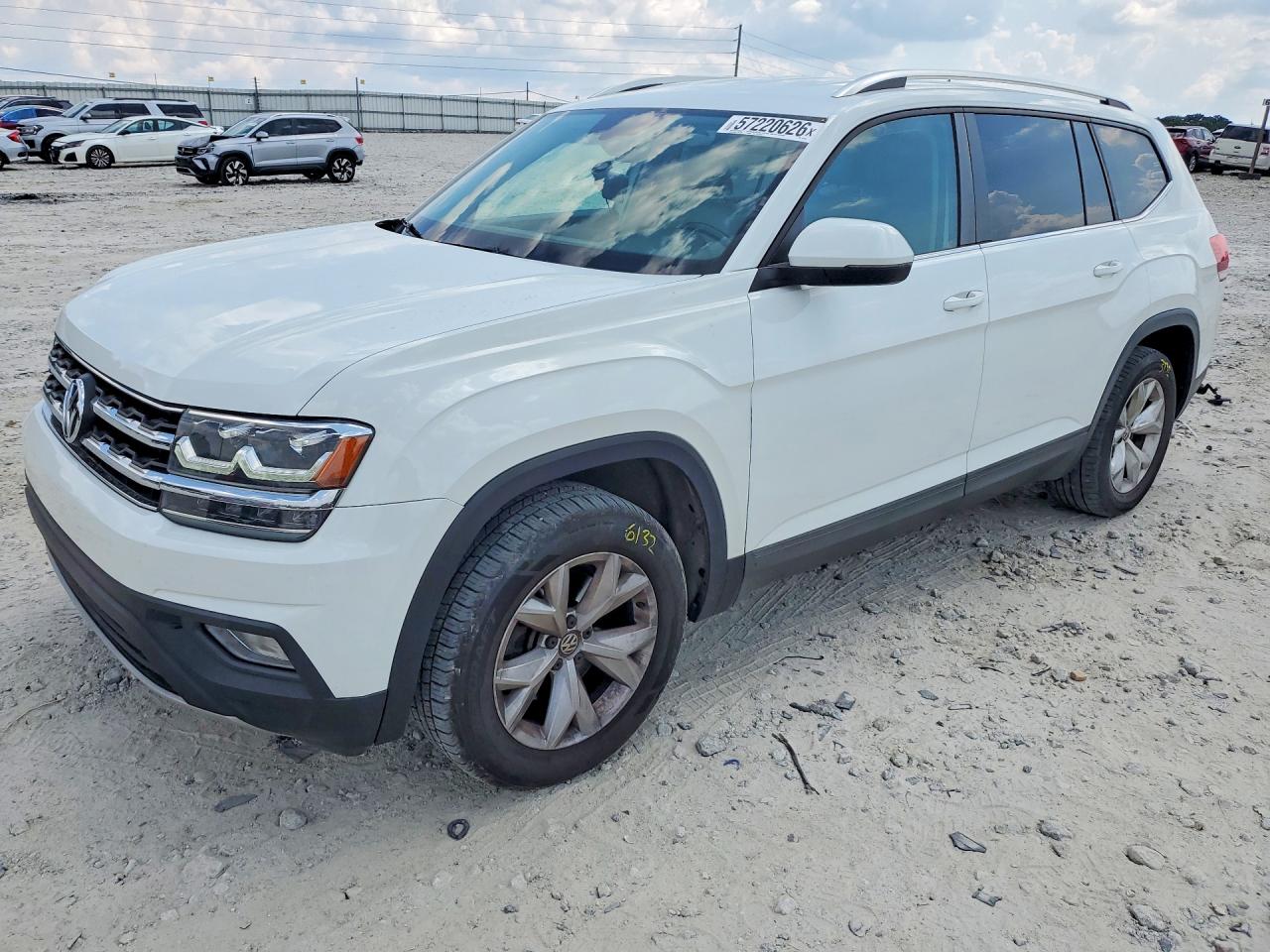 1V2CR2CA2JC518919 · 2018 VOLKSWAGEN ATLAS