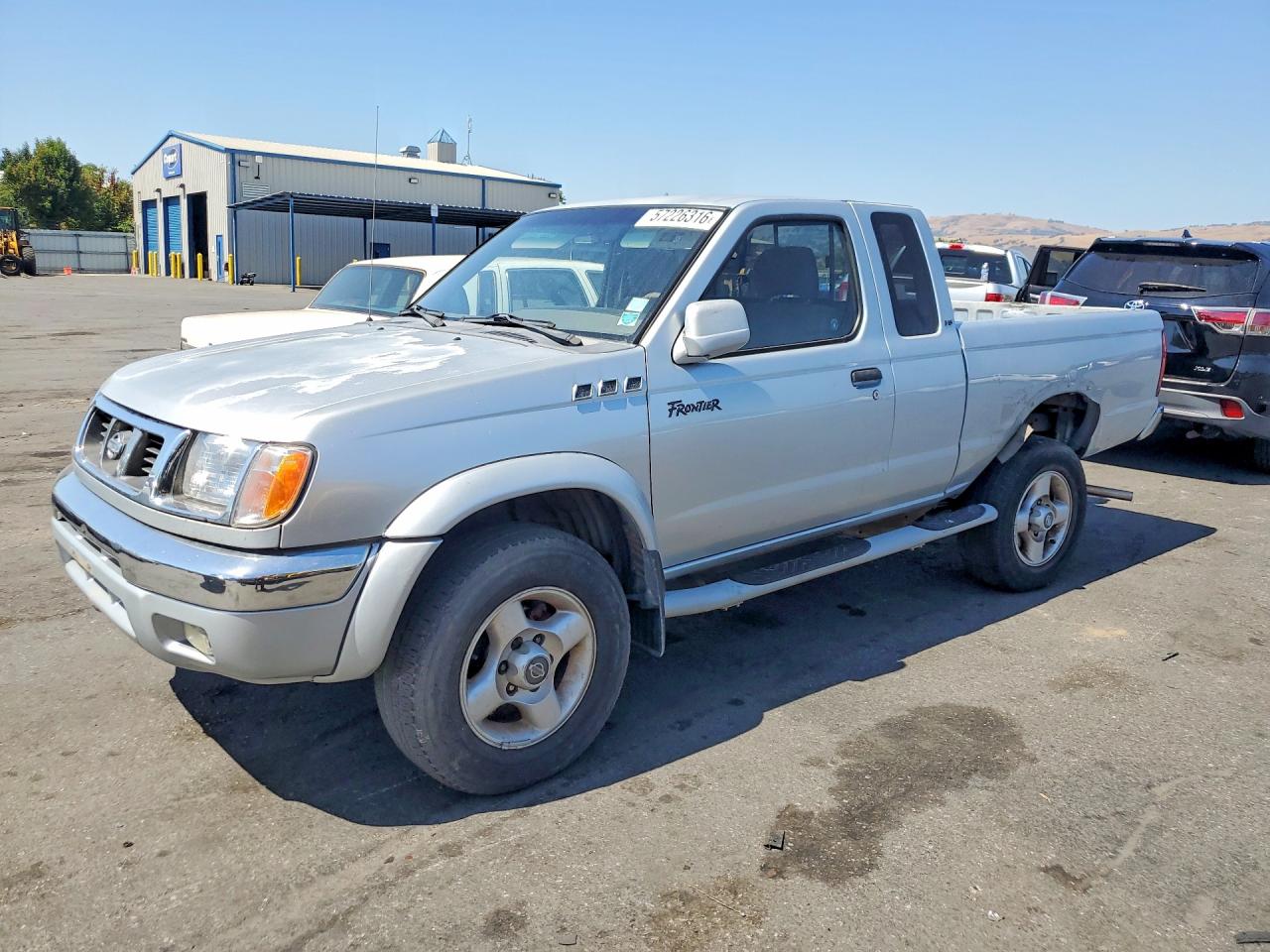 1N6ED26Y3YC376590 · 2000 NISSAN FRONTIER