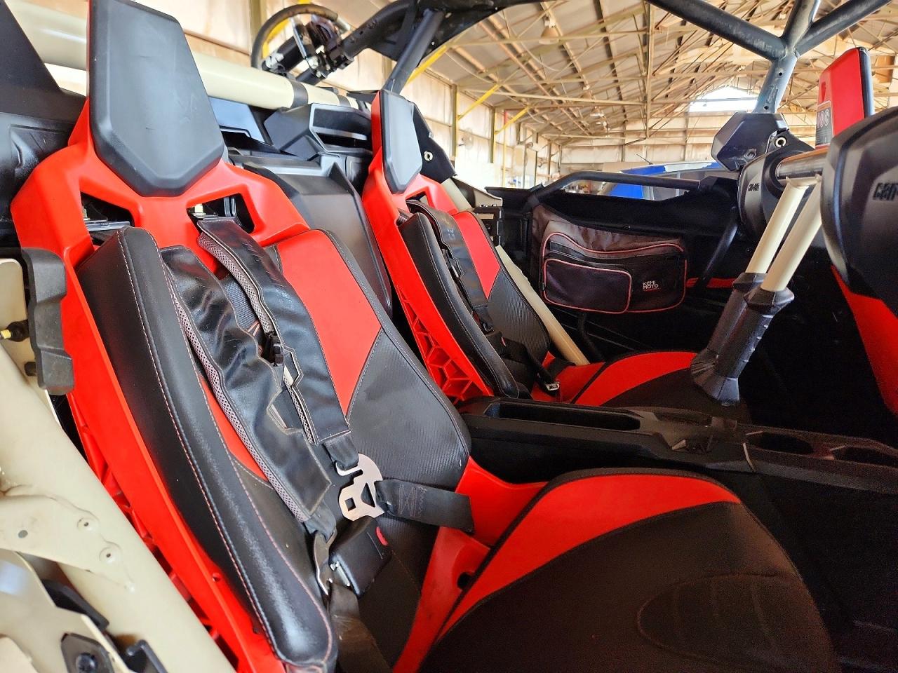 3JBVNAV2XNE001715 · 2022 CAN-AM MAVERICK X3 · 6/10