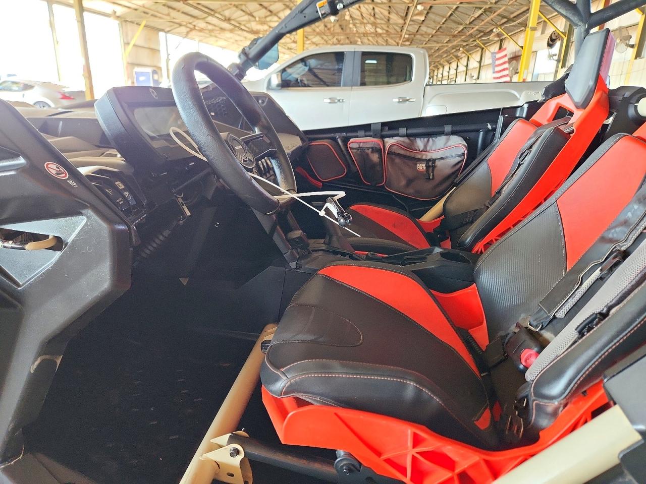 3JBVNAV2XNE001715 · 2022 CAN-AM MAVERICK X3 · 5/10