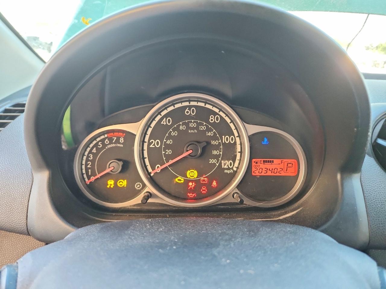 JM1DE1HY9B0103102 · 2011 MAZDA MAZDA2 · 9/12