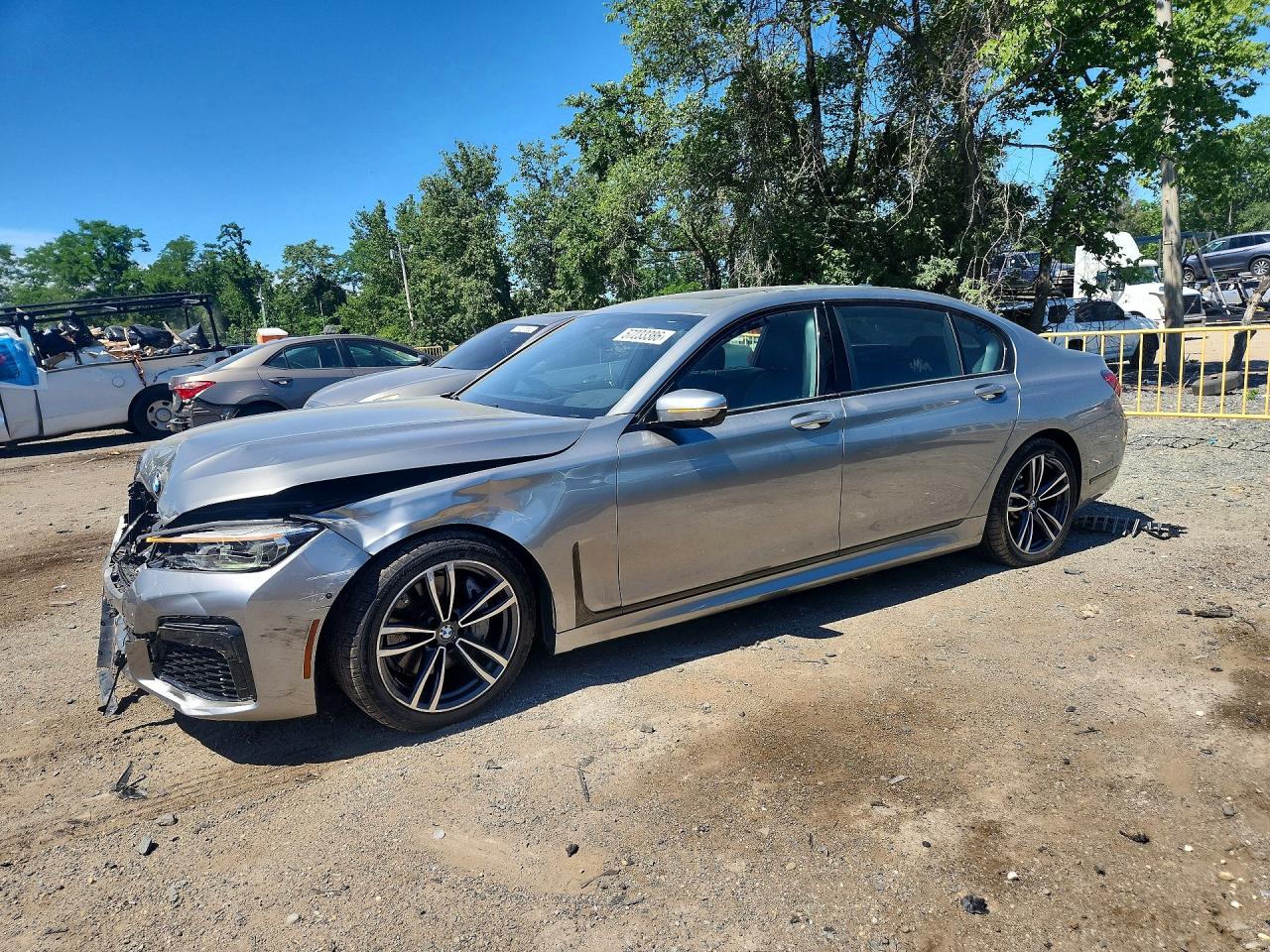 WBA7T4C04MCE60839 · 2021 BMW 740