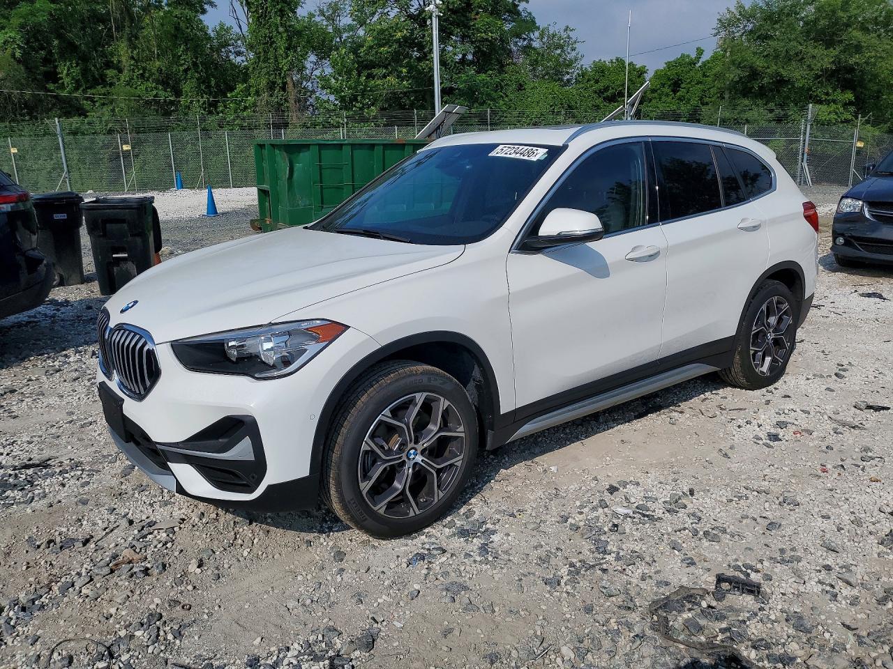 WBXJG9C06M5T78528 · 2021 BMW X1