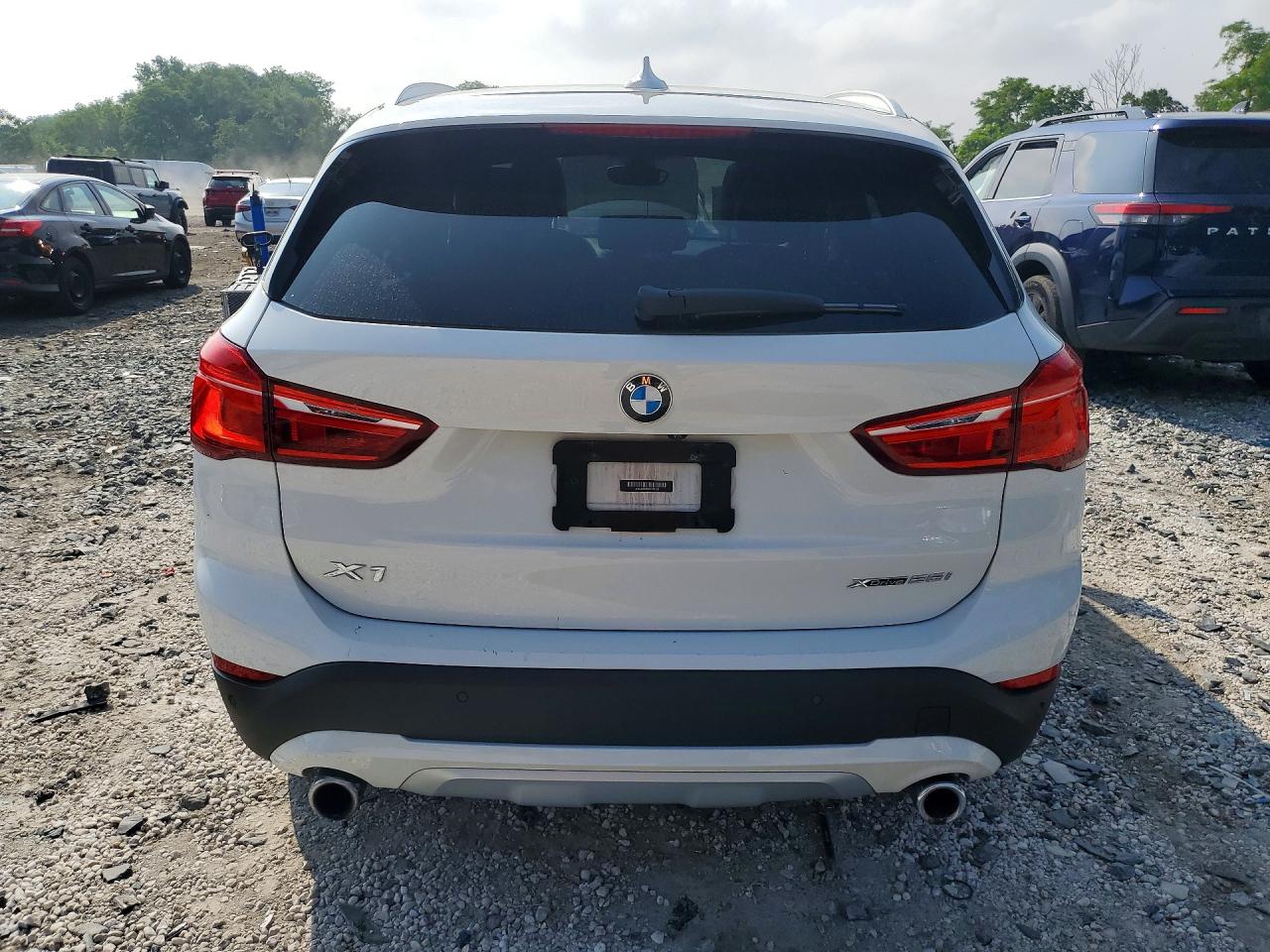 WBXJG9C06M5T78528 · 2021 BMW X1 · 6/13