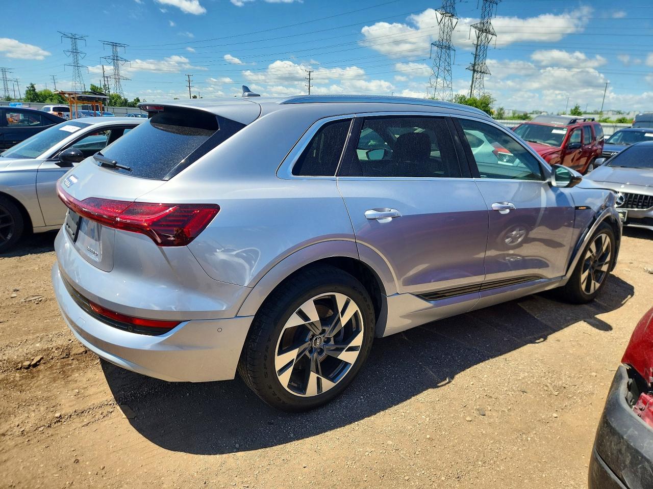 WA1LAAGE7NB014307 · 2022 AUDI E-TRON · 3/12