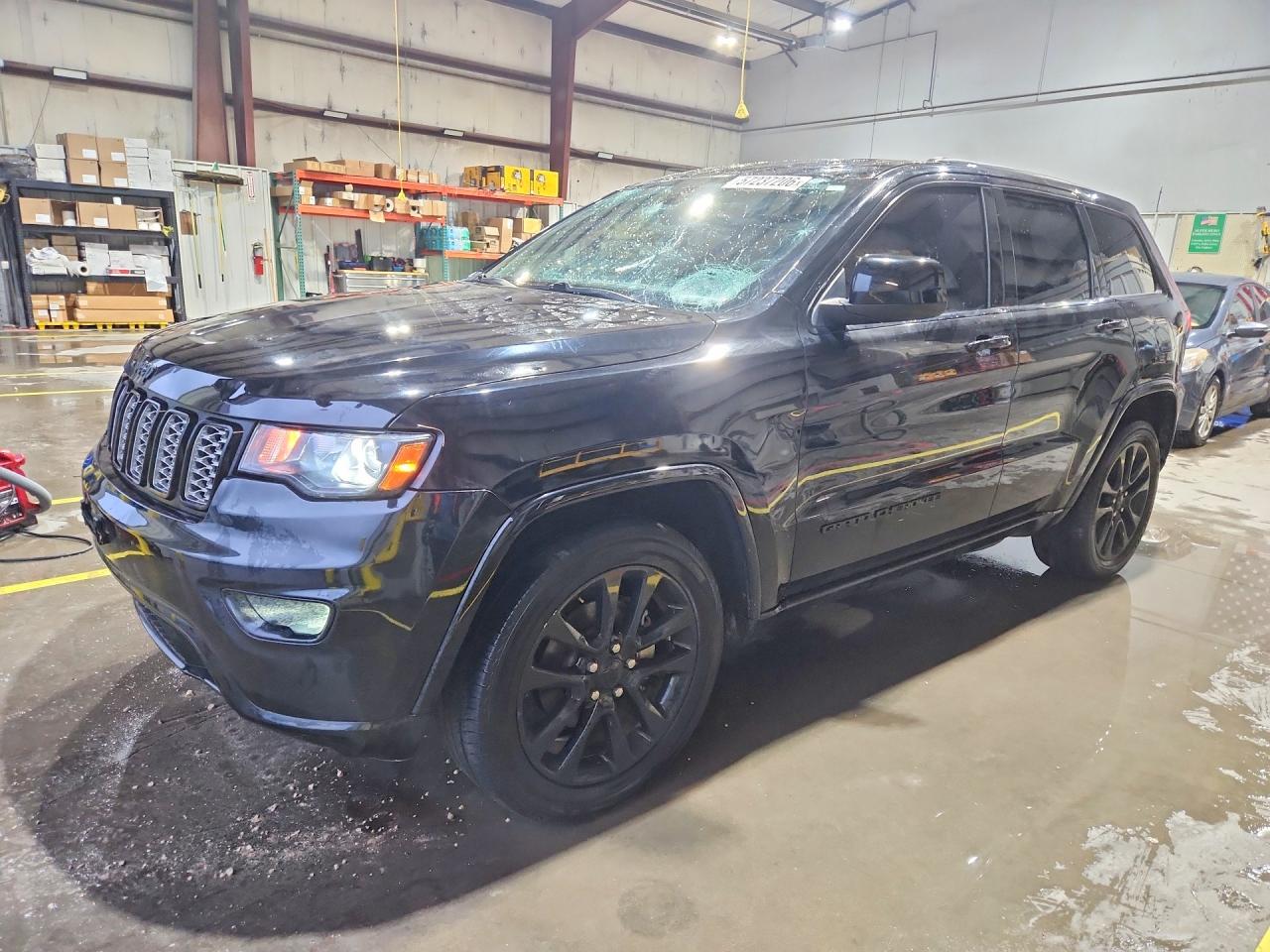 1C4RJEAG4JC197140 · 2018 JEEP GRAND CHEROKEE