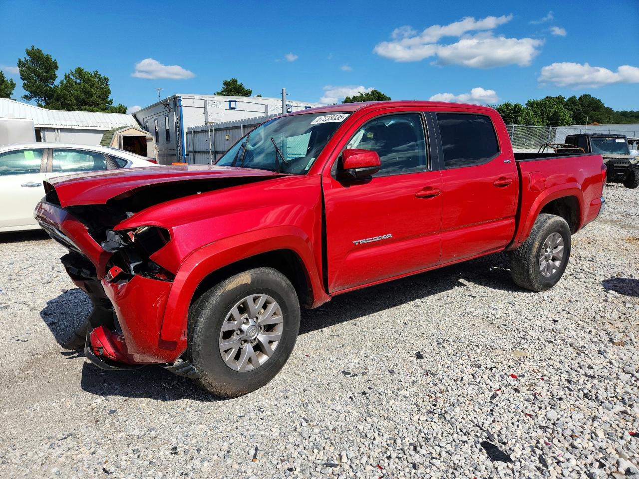 3TMCZ5AN0JM168780 · 2018 TOYOTA TACOMA