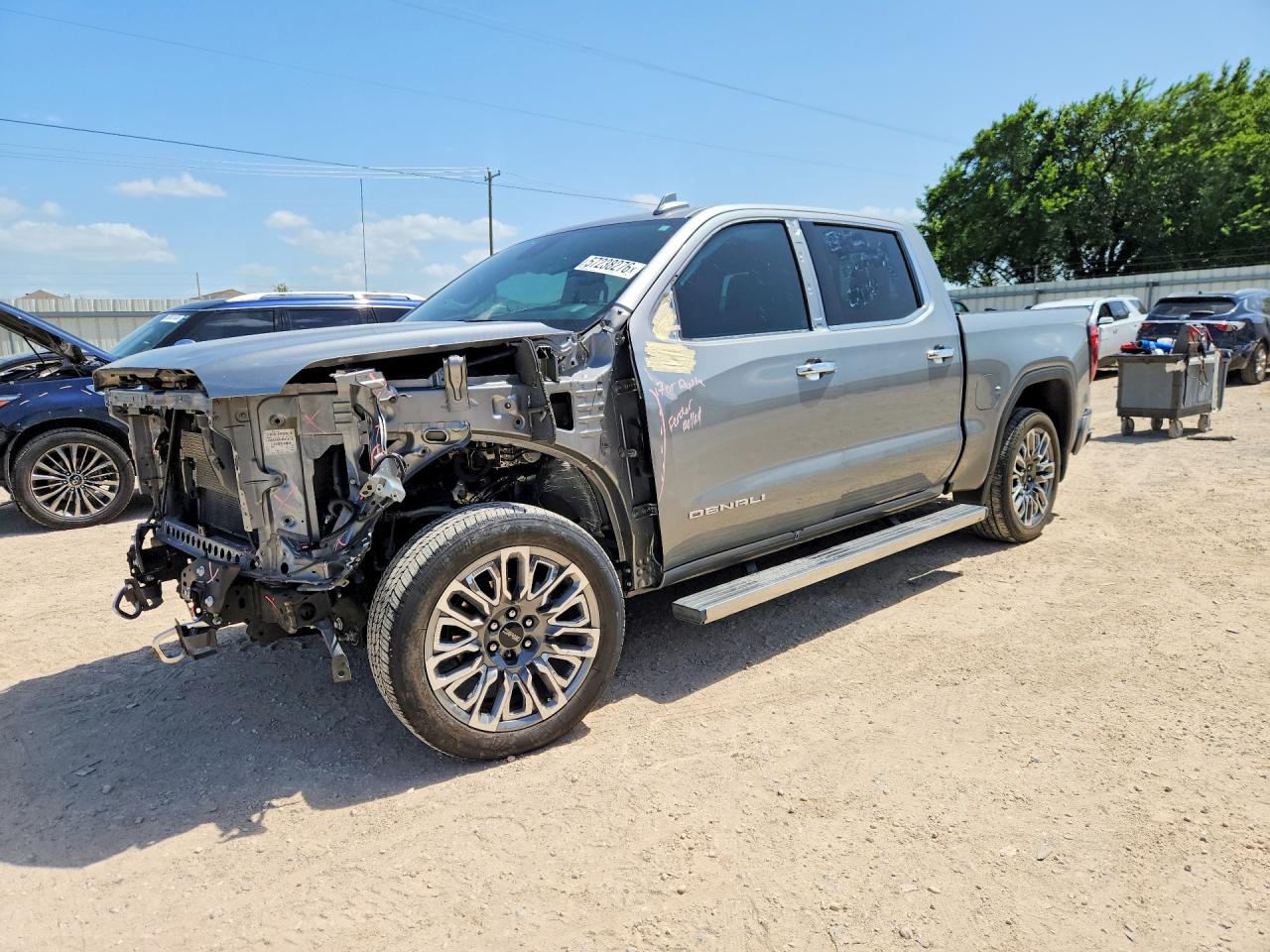 1GTUUHELXPZ310833 · 2023 GMC SIERRA